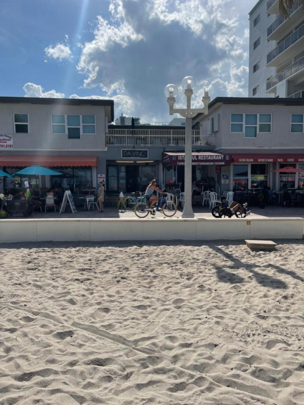 Golden Sand Oceanfront Image 31